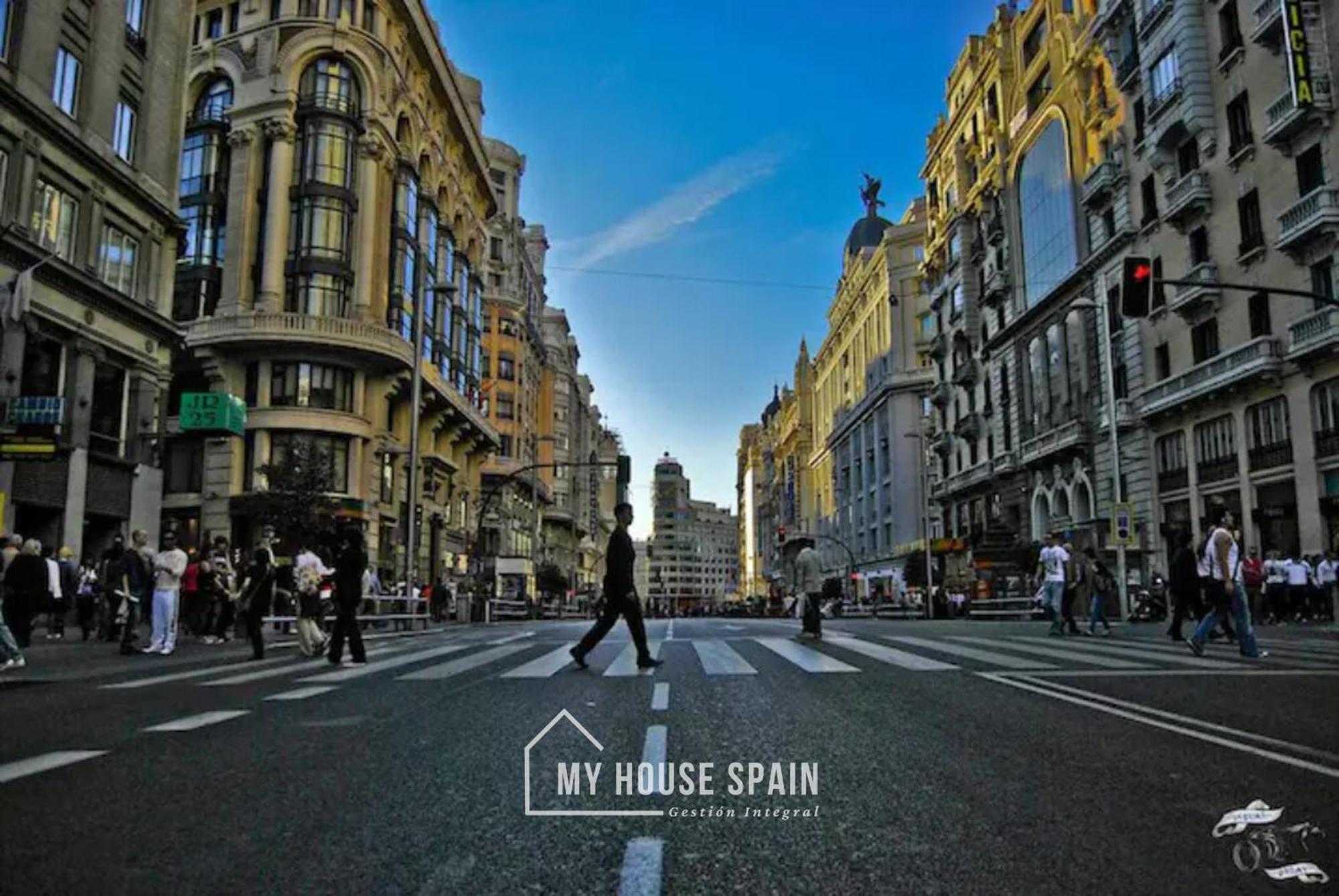 Myhousespain - Modern Penthouse Close To Gran Via - Big Terrace Мадрид Екстер'єр фото